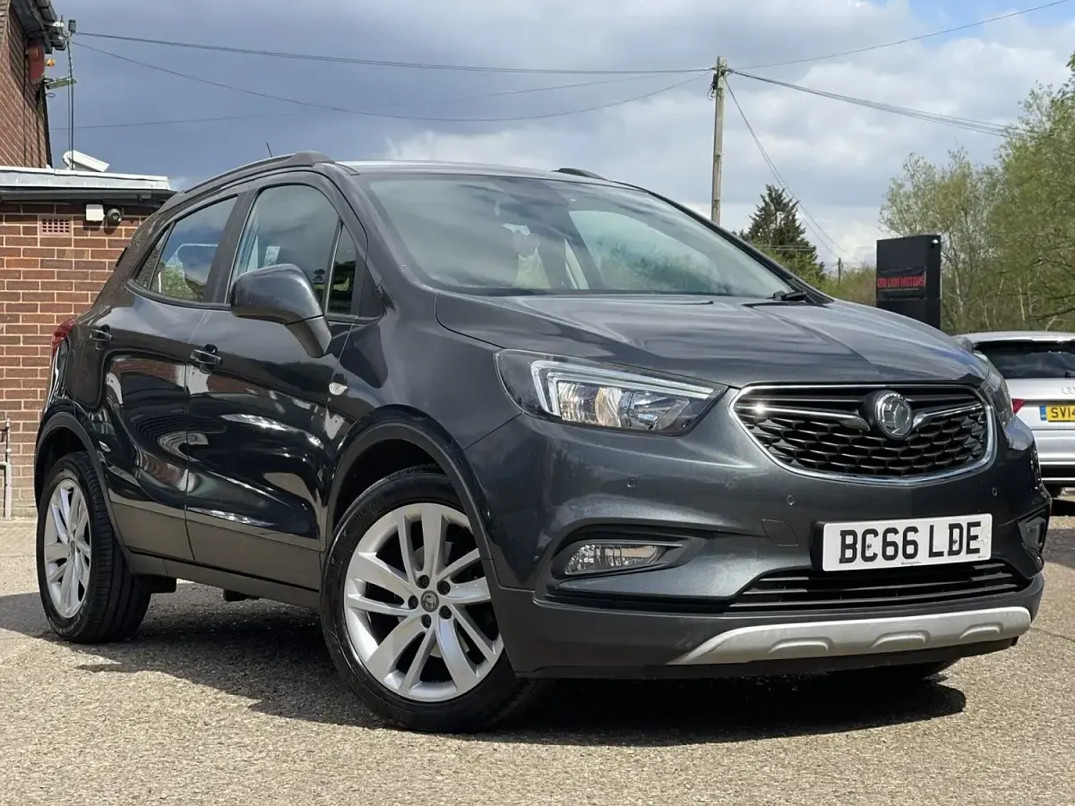 Used Vauxhall Mokka X Active 115 HP (84 kW) 2017 Grey SUV