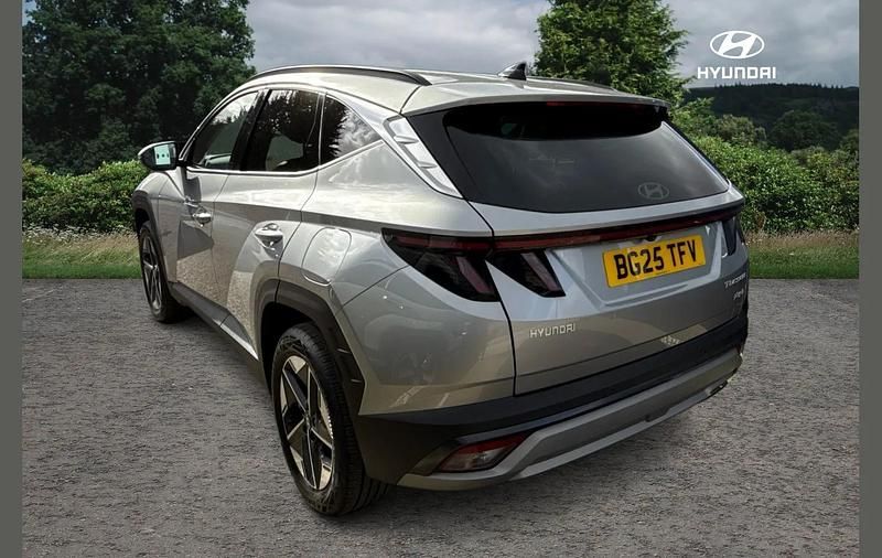 Used Hyundai Tucson Premium 248 HP (182 kW) 2025 Silver SUV