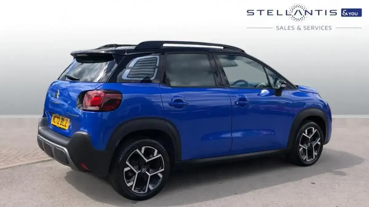 Usado Citroën C3 Aircross PureTech 108 HP (79 kW) 2023 Azul SUV