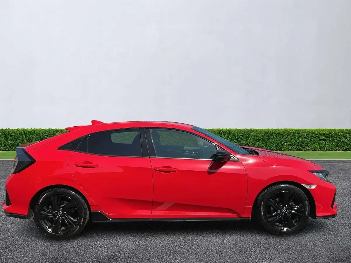 Begagnad Honda Civic Sport 2019 Röd Halvkombi