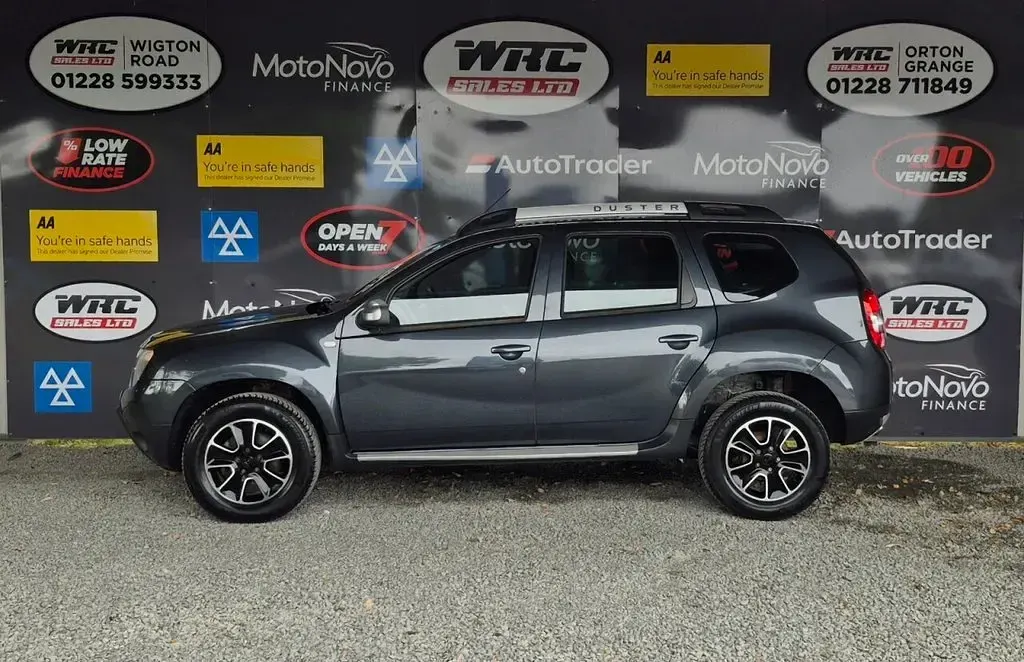 Used Dacia Duster Prestige 125 HP (91 kW) 2017 Grey SUV