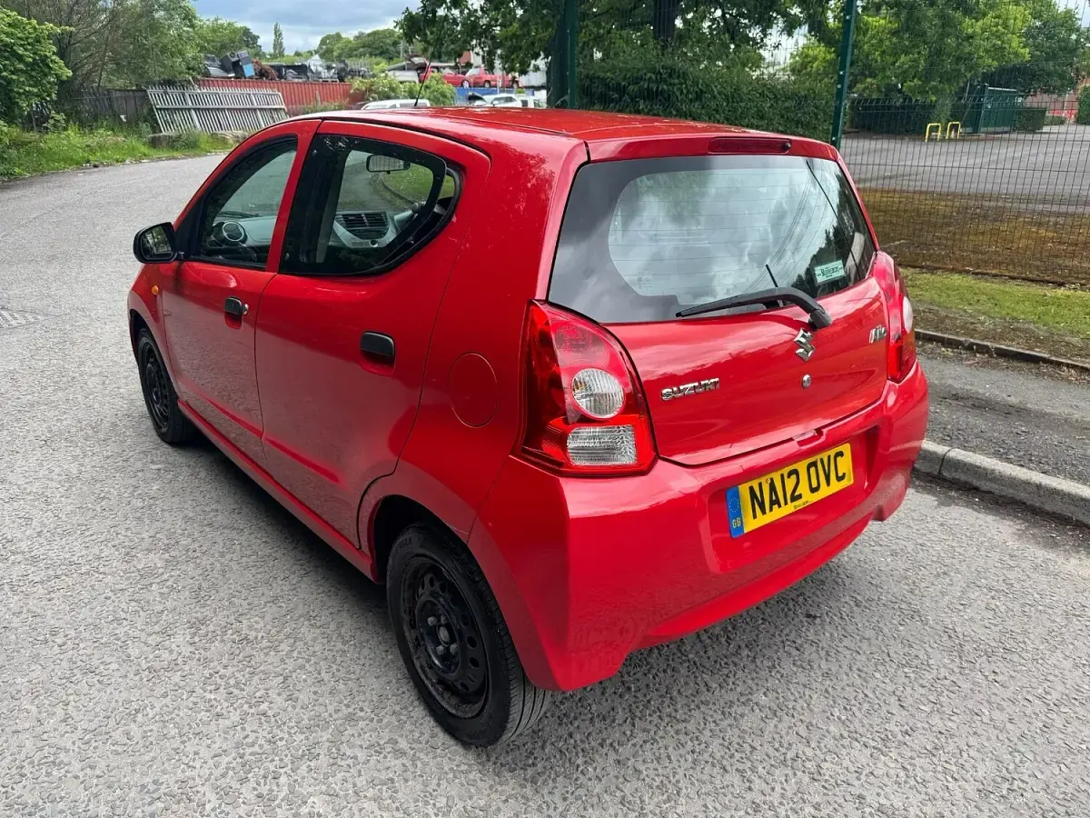 Used Suzuki Alto 2012 Red Hatchback