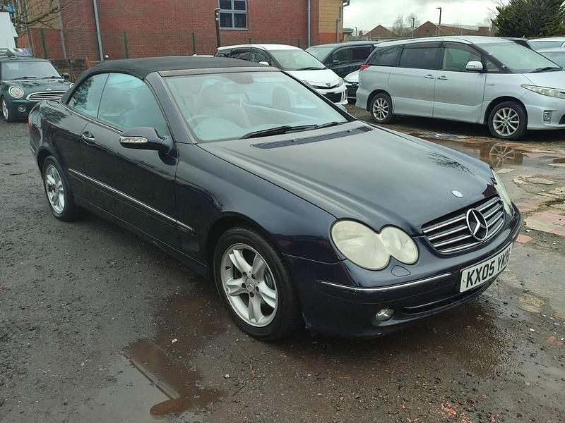Used Mercedes CLK200 Avantgarde 2005 Blue Cabriolet