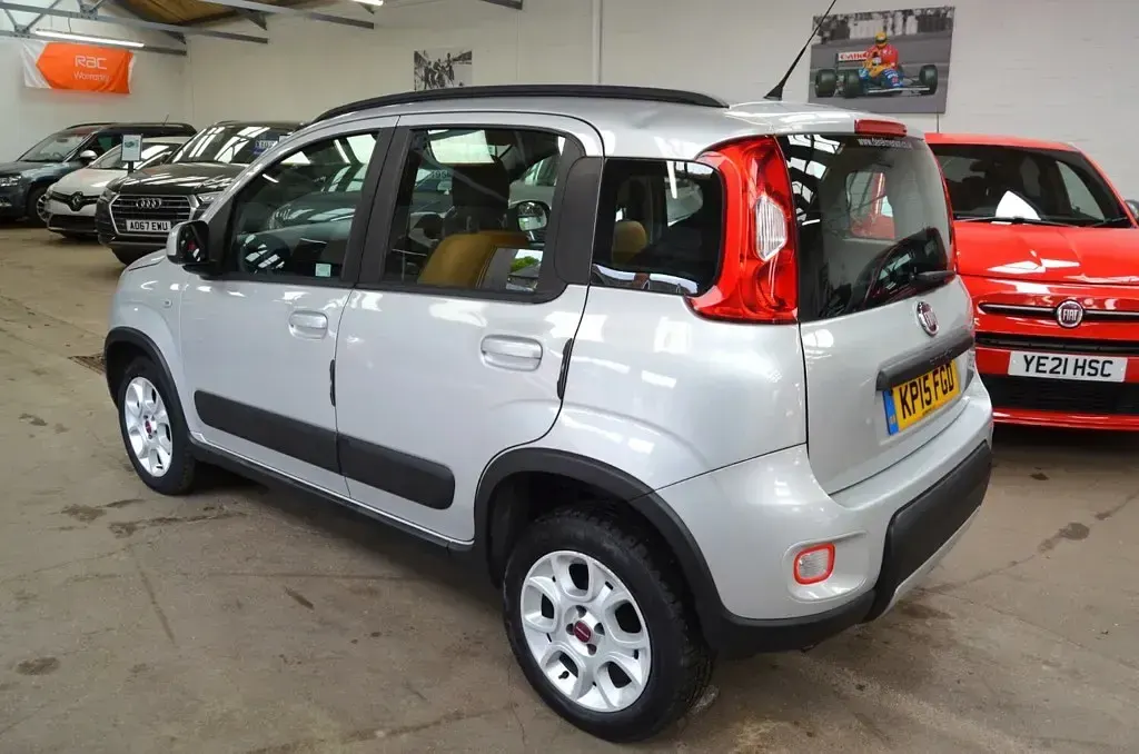 Used Fiat Panda Trekking 85 HP (62 kW) 2015 Silver Hatchback