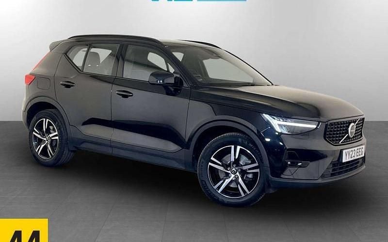 Used Volvo XC40 Plus 163 HP (119 kW) 2025 SUV