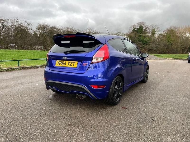Used Ford Fiesta ST 2014 Blue Hatchback