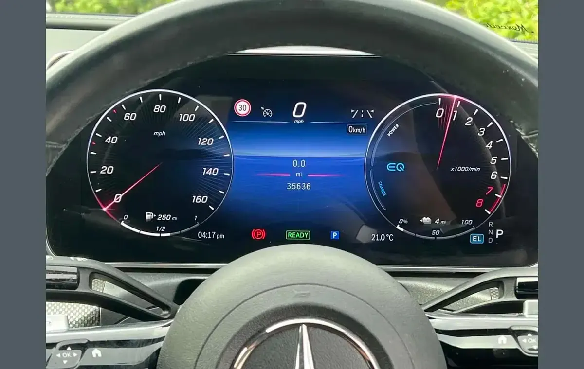 Used Mercedes C300 AMG line 308 HP (226 kW) 2022 Grey Sedan