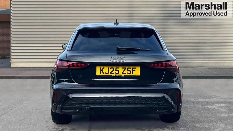 Used Audi A3 Comfort 150 HP (110 kW) 2025 Black