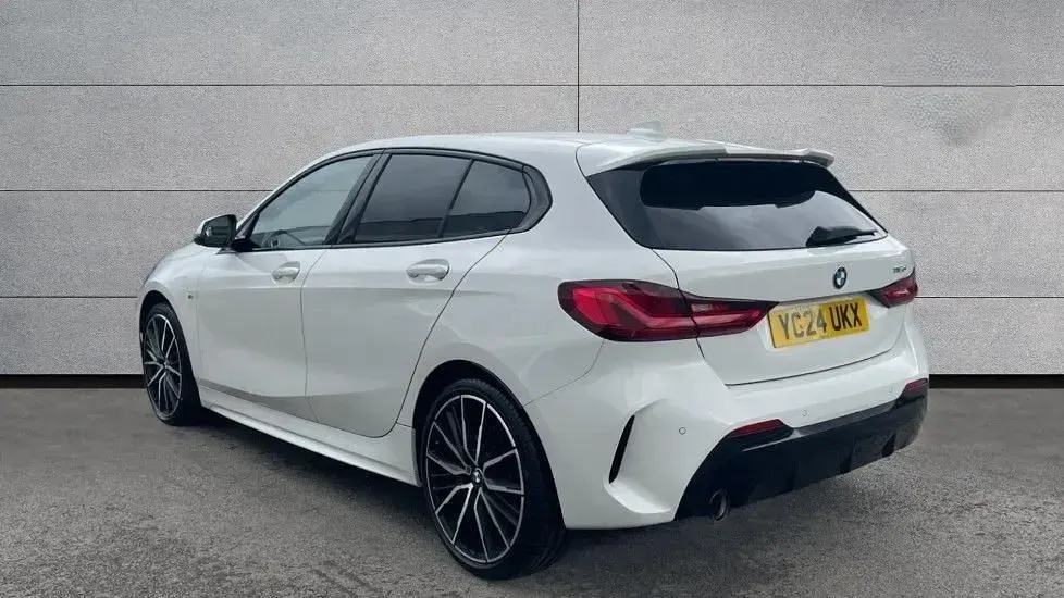 Used BMW 116 M Sport 116 HP (85 kW) 2024 White Hatchback
