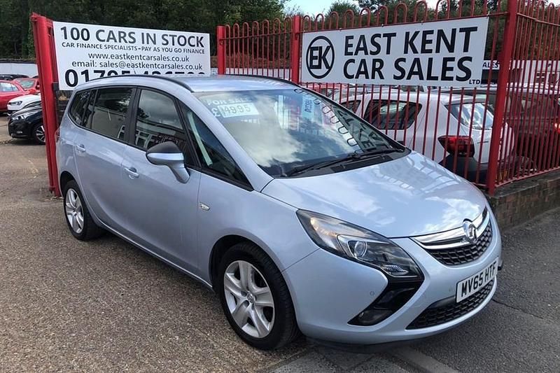 Used 2015 Vauxhall Zafira Tourer MPV | £4,400 (A bit pricey) - Image 1/1