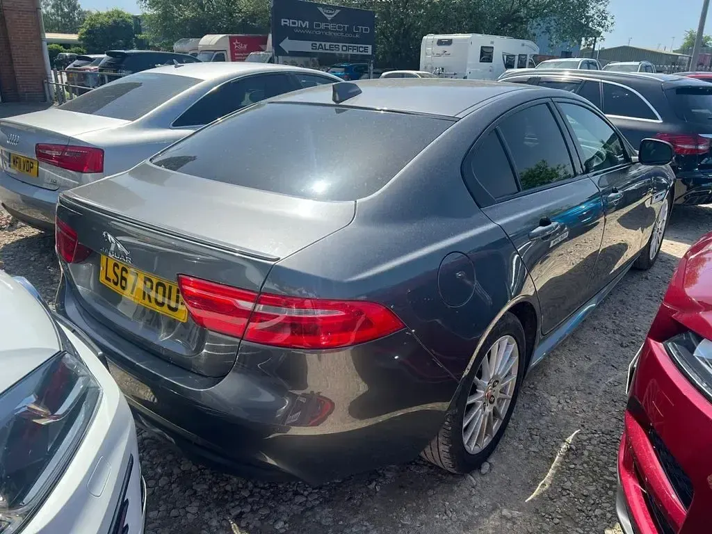 Used Jaguar XE R-Sport 163 HP (119 kW) 2017 Grey Sedan