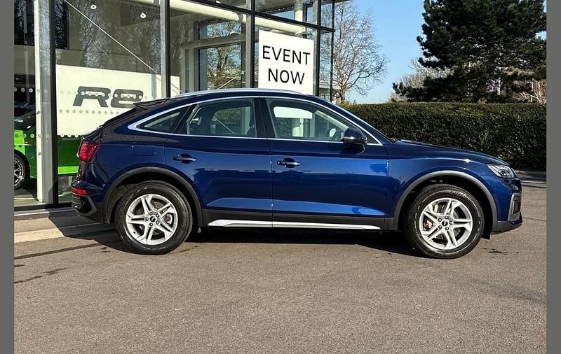 Used Audi Q5 Sport 200 HP (147 kW) 2022 Blue SUV