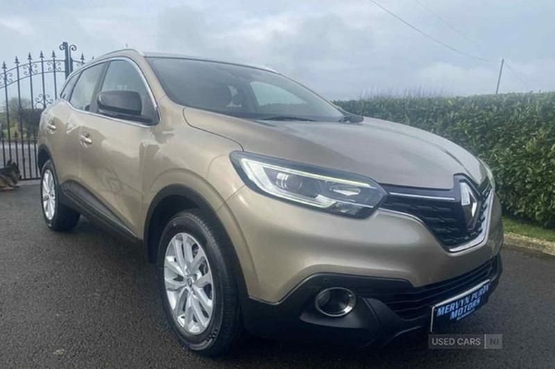Beige Used 2018 Renault Kadjar Dynamique SUV | £7,850 (A bit pricey) - Image 1/1