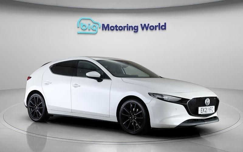 Used Mazda 3 Inclusive 179 HP (131 kW) 2021 White Hatchback