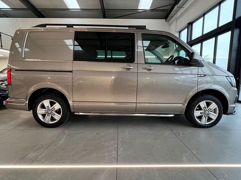 Used VW Transporter Highline 150 HP (110 kW) 2017 Beige Van