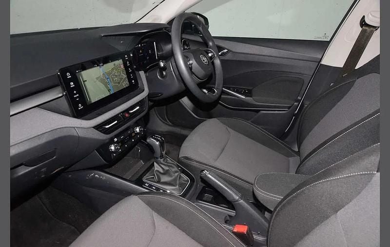 Used Skoda Fabia Colour Edition 113 HP (83 kW) 2024 Moon white metallic graphite grey metallic Hatchback