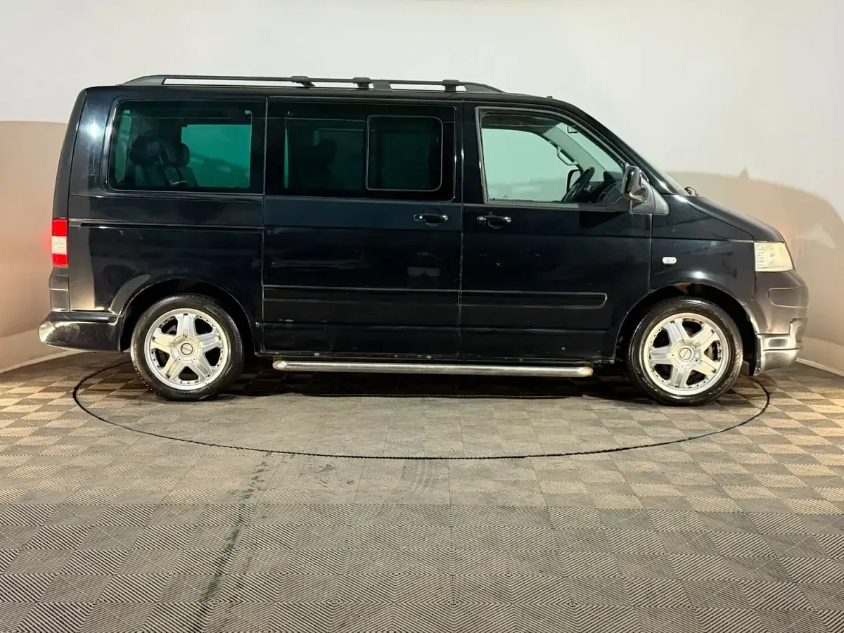 Used VW Caravelle Executive 130 HP (95 kW) 2007 Black Van
