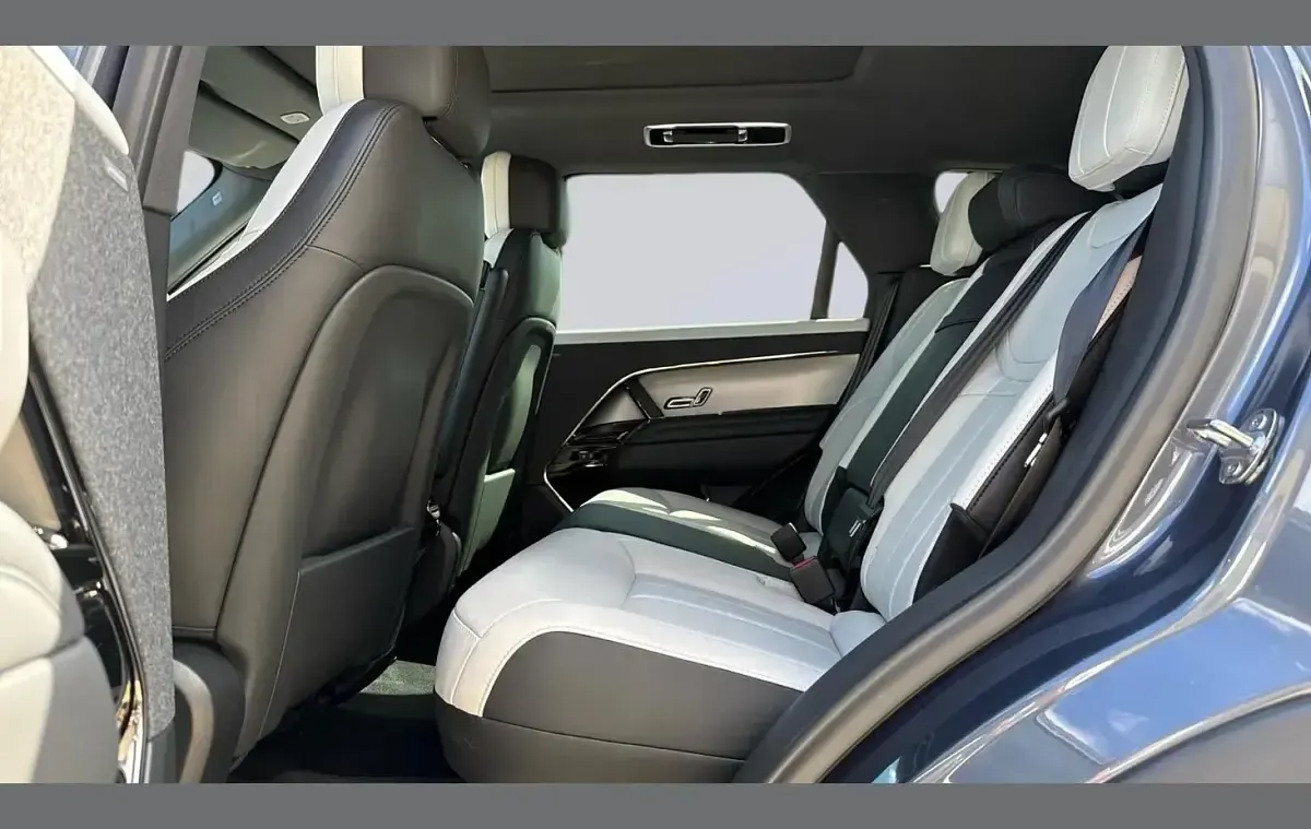 Used Land Rover Range Rover Sport SE Dynamic 296 HP (217 kW) 2025 Blue SUV