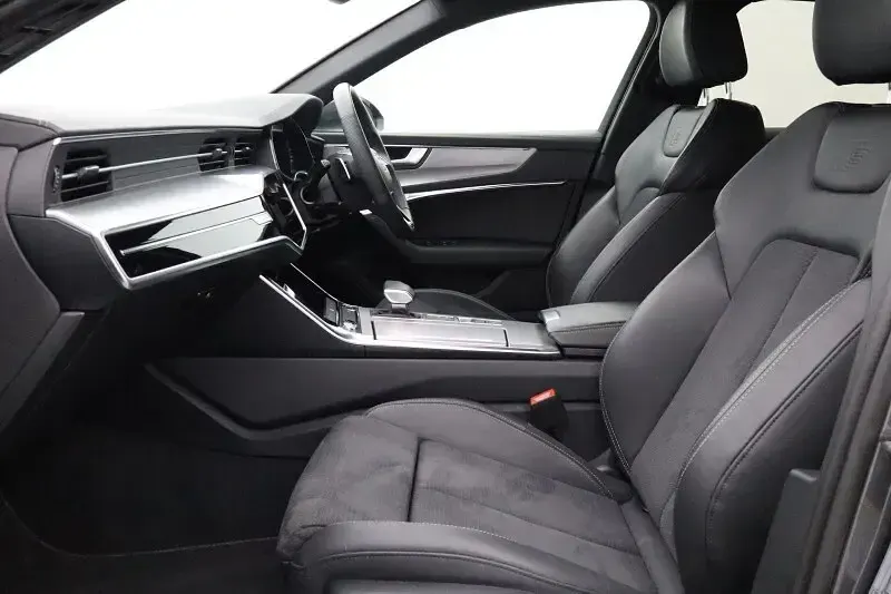 Used Audi A6 S-Line 204 HP (150 kW) 2024 Grey Sedan