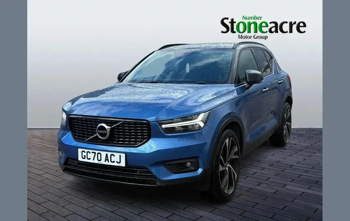 Used Volvo XC40 R-Design Pro 194 HP (142 kW) 2021 Blue SUV