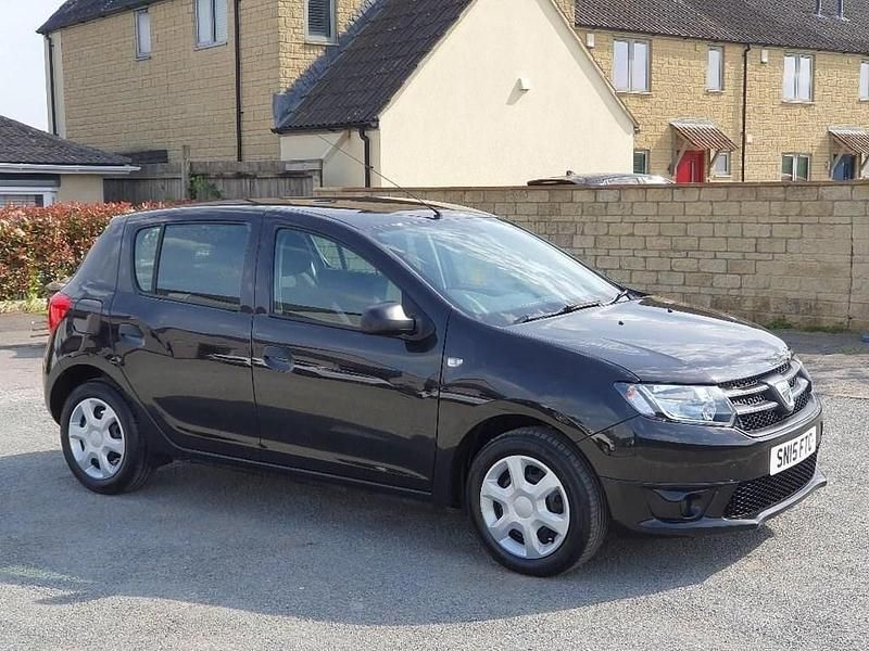 Used Dacia Sandero Ambiance 90 HP (66 kW) 2015 Black Hatchback