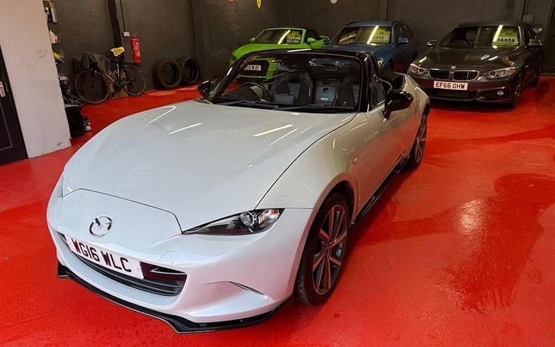 Used Mazda MX5 Inclusive 160 HP (117 kW) 2016 Cabriolet