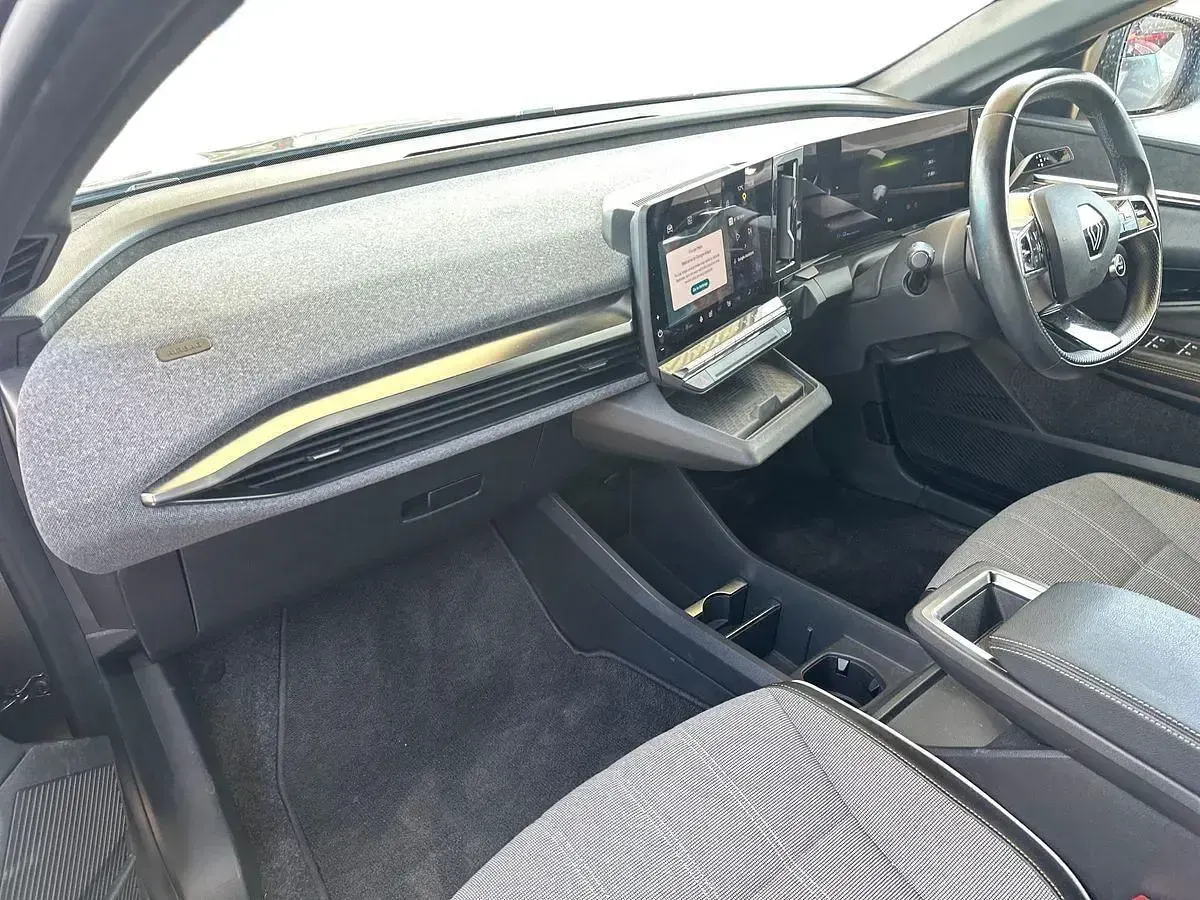 Gebraucht Renault Megane E-Tech Techno 160 kW (218 PS) 2023 Grau Kleinwagen