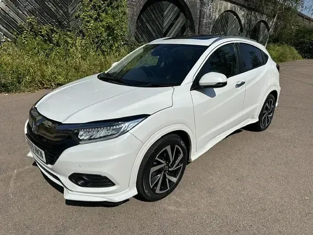 Used Honda HR-V EX 130 HP (95 kW) 2019 White SUV