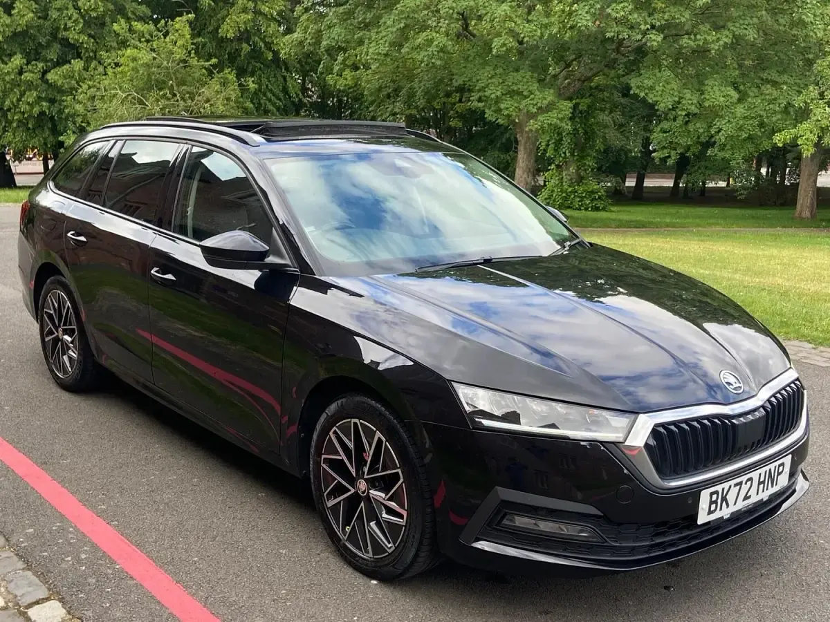 Used Skoda Octavia SE Technology 2022 Black Estate