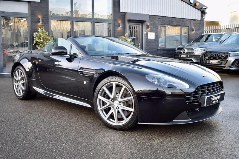 Used Aston Martin Vantage 2014 Black Coupe