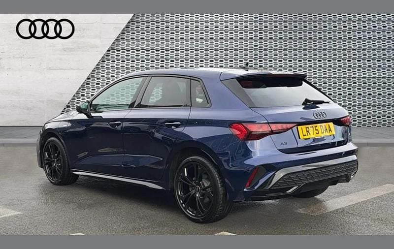 Used Audi A3 e-tron Black Edition 200 HP (147 kW) 2025 Blue Hatchback