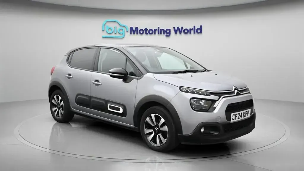Used Citroën C3 PureTech 110 HP (80 kW) 2024 Hatchback
