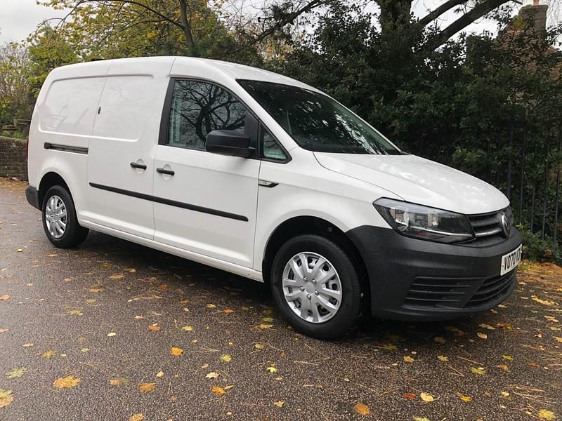 Used VW Caddy Maxi Startline 102 HP (75 kW) 2020 White MPV