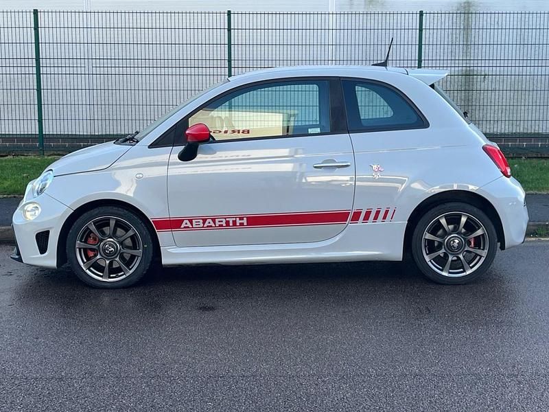 Begagnad Abarth 595 145 HK (106 kW) 2017 Grå Halvkombi