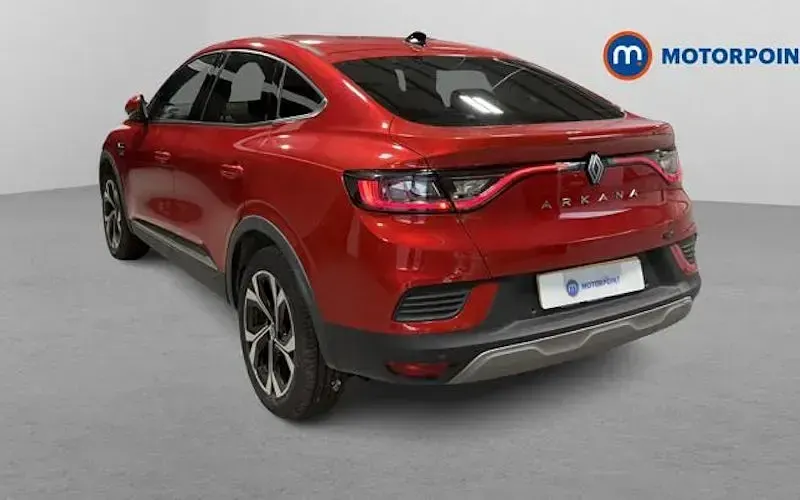 Używany Renault Arkana Techno 143 KM (105 kW) 2024 Czerwony SUV
