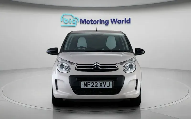 Usado Citroën C1 72 HP (52 kW) 2021 Bege Citadino