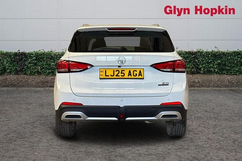 Used MG ZS Trophy 2025 White Hatchback