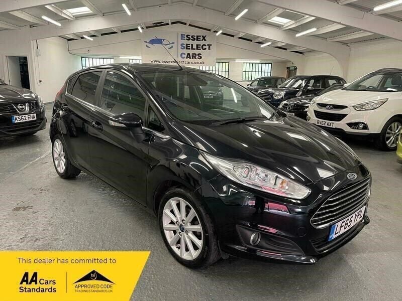 Black Used 2015 Ford Fiesta Titanium Hatchback | £4,600 (Fair price) - Image 1/4