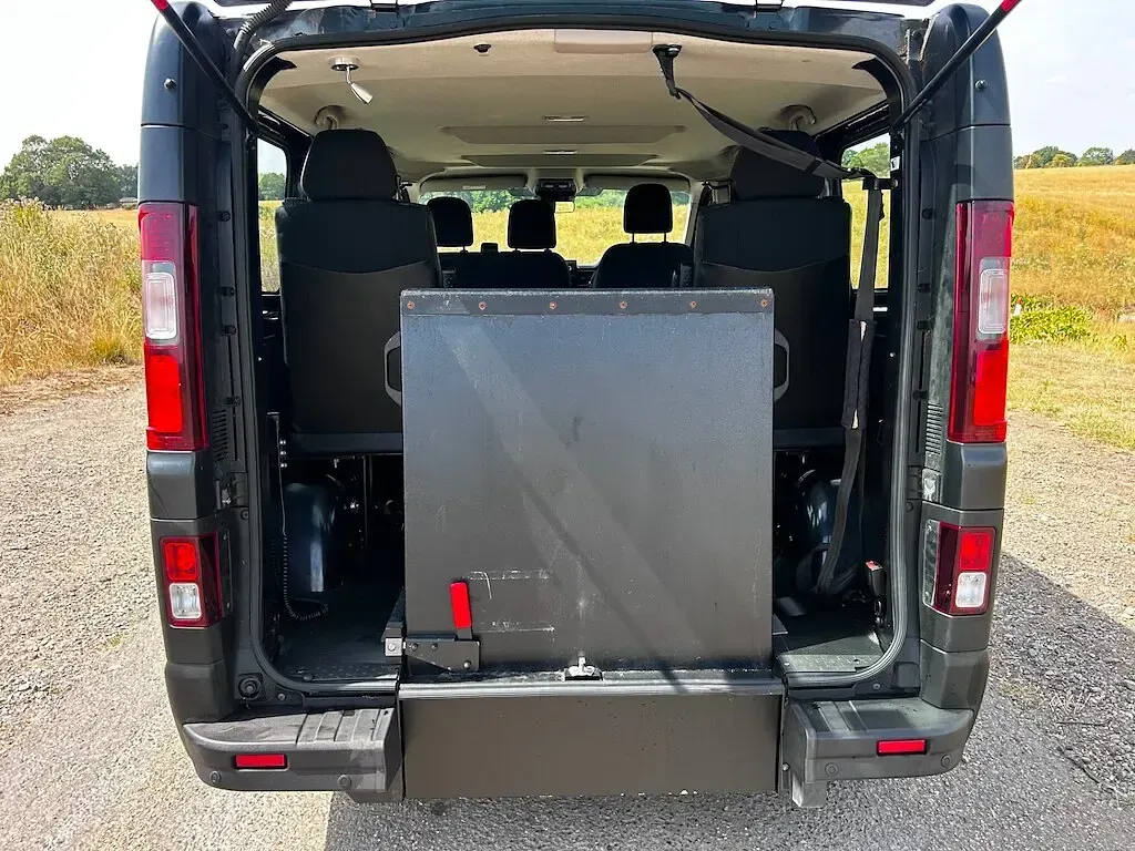 Used Renault Trafic Business 2023 Grey MPV
