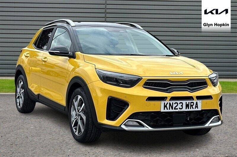 Yellow Used 2023 Kia Stonic 4 SUV | £16,632 (Fair price) - Image 1/4