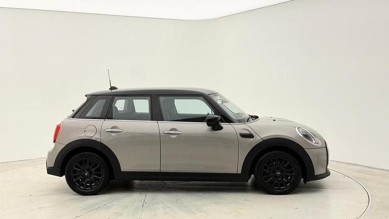 Used Mini Cooper Classic 134 HP (98 kW) 2022 Grey Hatchback