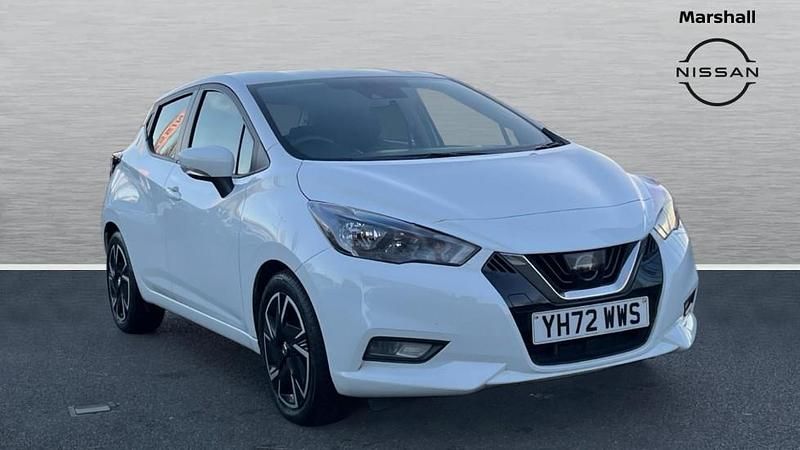 Used Nissan Micra Acenta 92 HP (67 kW) 2022 White Hatchback