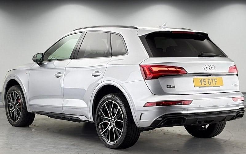 Usado Audi Q5 Design 204 CV (150 kW) 2022 Plateado SUV
