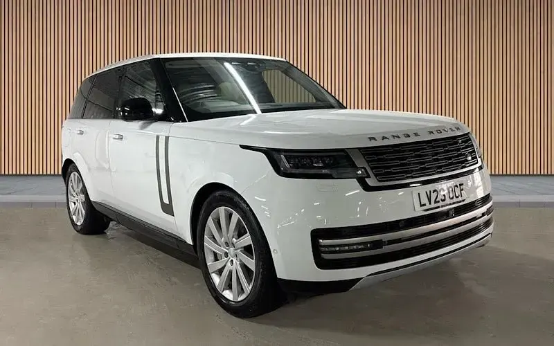 Used Land Rover Range Rover SE 441 HP (324 kW) 2023 SUV