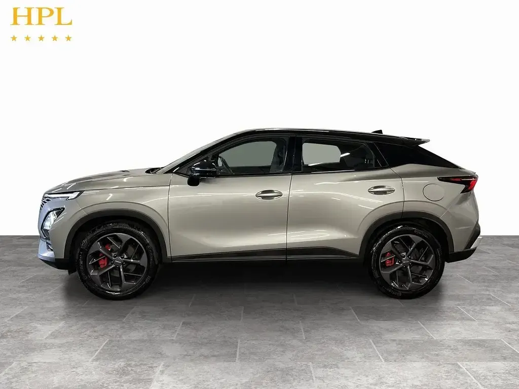 Used Omoda 5 186 HP (136 kW) 2024 Silver/black SUV