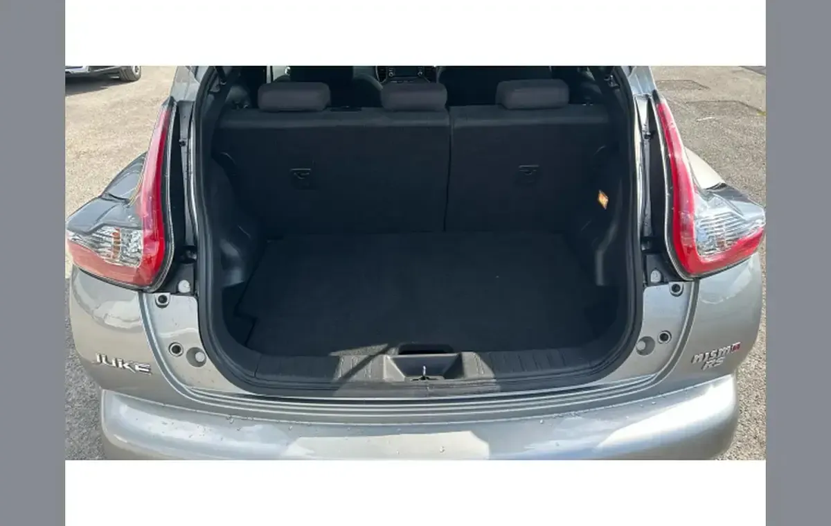 Usado Nissan Juke Nismo RS 218 HP (160 kW) 2016 Prateado SUV
