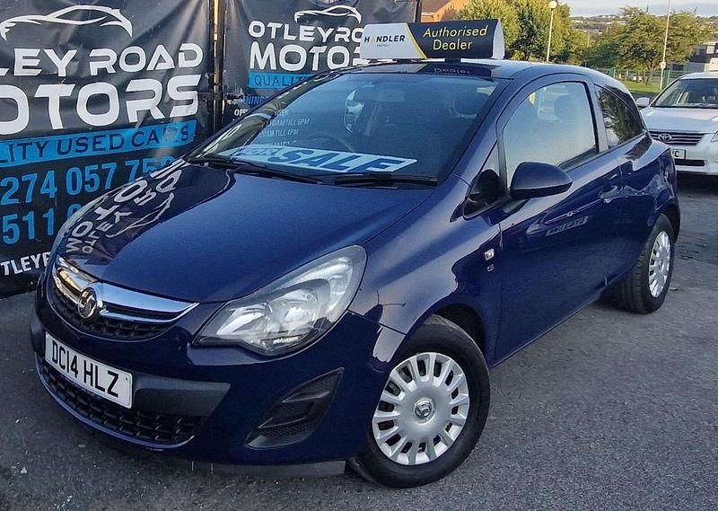 Blue Used 2014 Vauxhall Corsa S Hatchback | £2,995 (Good price) - Image 1/4