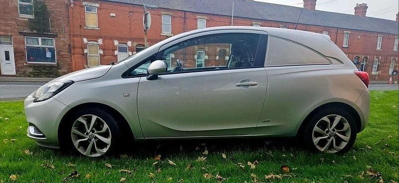 Used Vauxhall Corsa Sportive 95 HP (69 kW) 2015 Silver Van