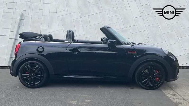 Used Mini John Cooper Works 228 HP (167 kW) 2022 Black Hatchback