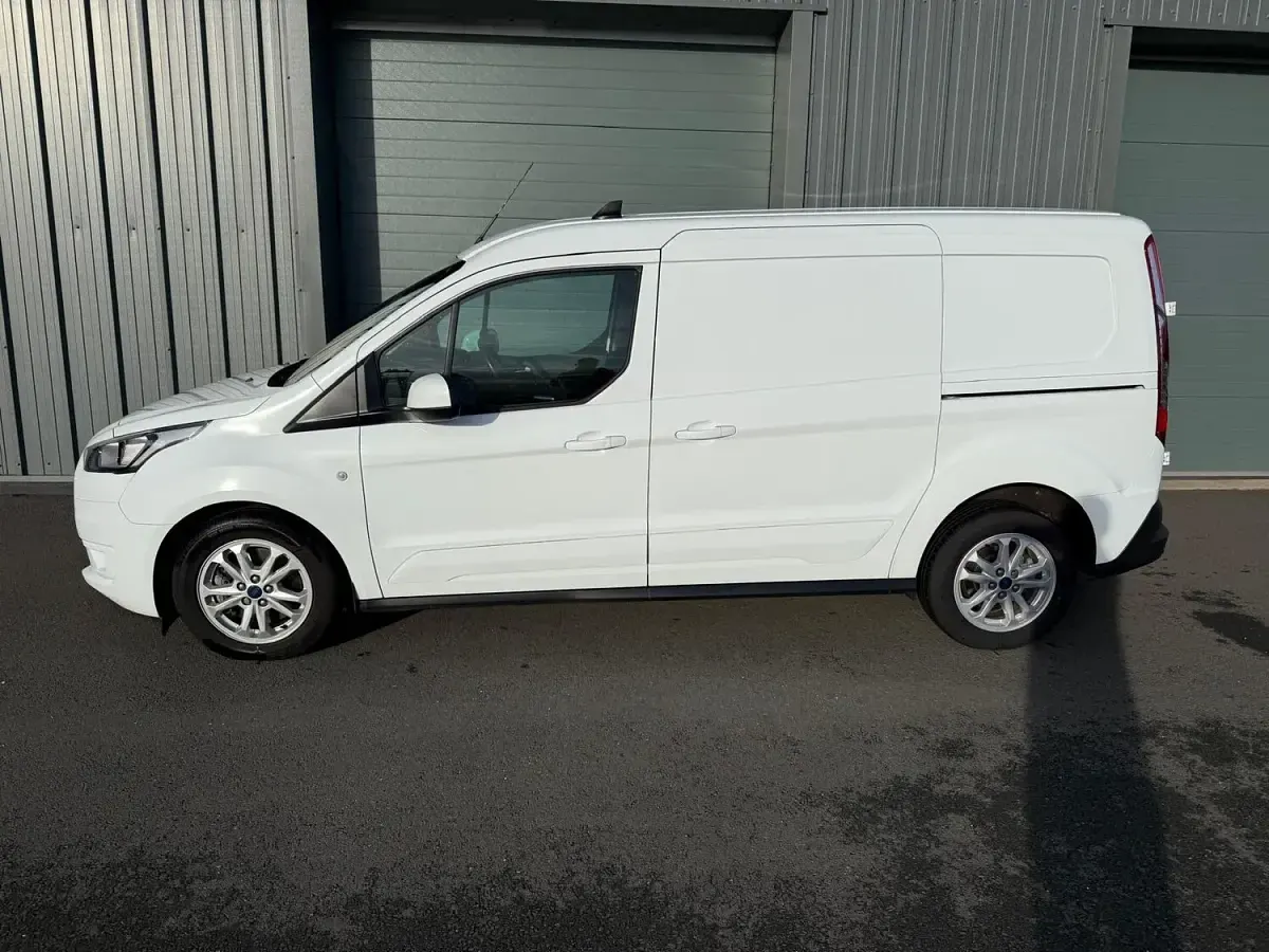 Used Ford Transit Limited 100 HP (73 kW) 2023 White Van